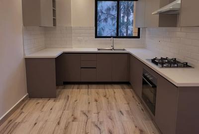 2 Bed Apartment with En Suite at Kilimani Road