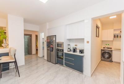 1 Bed Apartment with En Suite at Lavington - 3