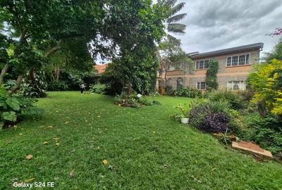 3 Bed House with En Suite at Runda - 3