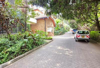 4 Bed Townhouse with En Suite in Lavington - 4