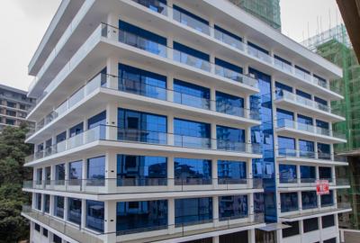 5,000 ft² Office with Service Charge Included at Brookside Grove