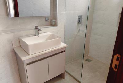 3 Bed Apartment with En Suite at Parklands - 3