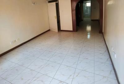 3 Bed House with Staff Quarters in Kileleshwa - 2
