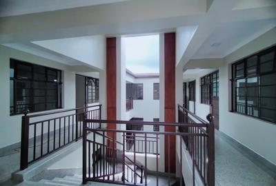 2 Bed Apartment with En Suite in Naivasha Road - 3