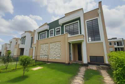 4 Bed Townhouse with En Suite in Kitengela