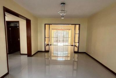 4 Bed Townhouse with En Suite in Lavington