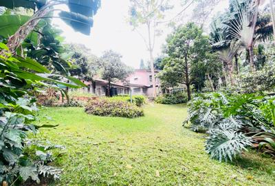 4 Bed House with En Suite in Gigiri - 2