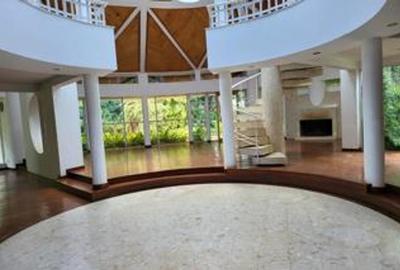 5 Bed Townhouse with En Suite in Kitisuru - 4