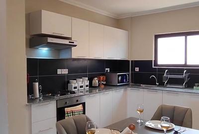 2 Bed Apartment with En Suite at North Airport Road