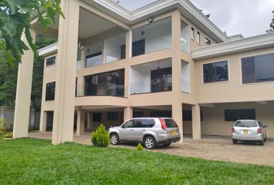 4 Bed Townhouse with En Suite in Loresho