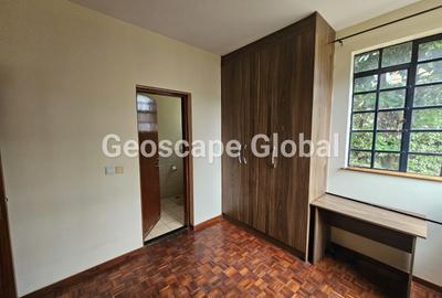 5 Bed House with En Suite in Kitisuru