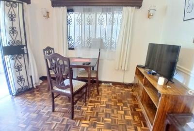 1 Bed House with En Suite in Nyari