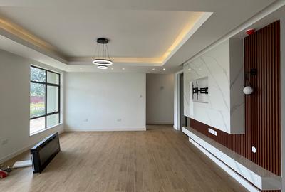 4 Bed Villa with En Suite at Runda