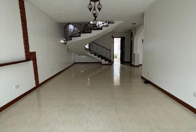 4 Bed Townhouse with En Suite at Westlands