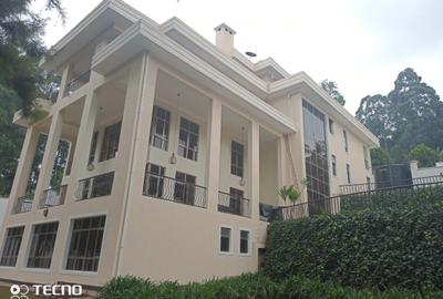 6 Bed Villa with En Suite at Kitisuru Road