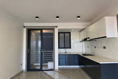 2 Bed Apartment with En Suite in Kilimani - 4