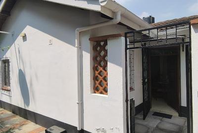 2 Bed House with Garden at Old Runda