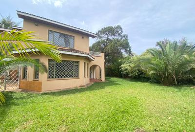 4 Bed Townhouse with En Suite in Lavington - 2