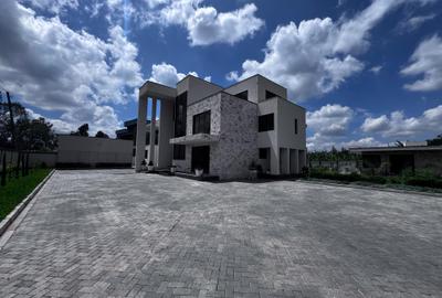 5 Bed House with En Suite in Karen - 4