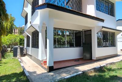 3 Bed Villa with En Suite at Shanzu Water