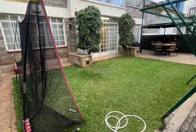 4 Bed Villa with En Suite at Riverside Drive