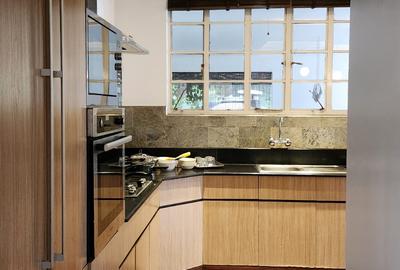 2 Bed House with En Suite at Magnolia Close - 3