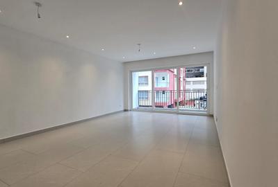 2 Bed Apartment with En Suite in Westlands Area - 4