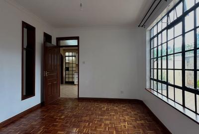 4 Bed Townhouse with En Suite in Lavington - 3