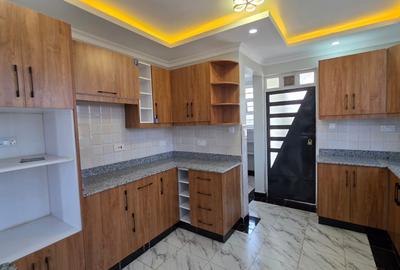 3 Bed House with En Suite in Ruiru - 4