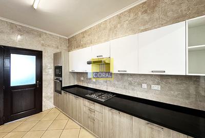 3 Bed Apartment with En Suite in General Mathenge