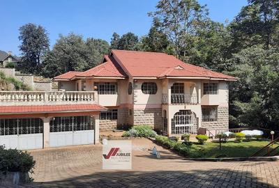 5 Bed House with En Suite in Kitisuru