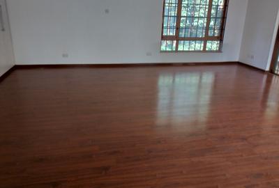 4 Bed Townhouse with En Suite in Runda