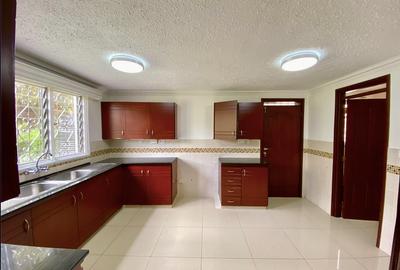 4 Bed House with Staff Quarters in Muthaiga - 4
