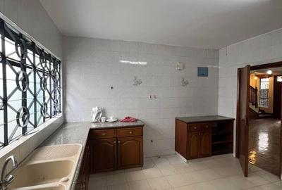 4 Bed Townhouse with En Suite at Maziwa - 3