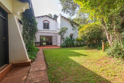 5 Bed House with Garden in Thigiri