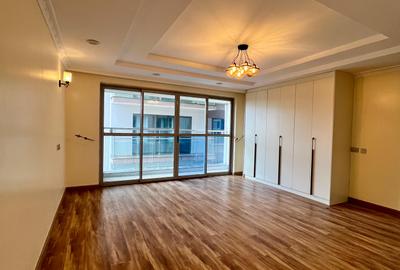5 Bed Apartment with Borehole in Kilimani