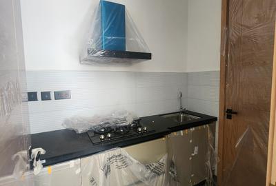 5 Bed Townhouse with En Suite in Lavington - 2