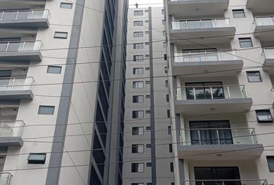 2 Bed Apartment with En Suite at Riverside Drive