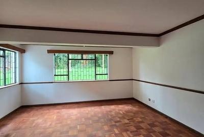 6 Bed House in Kitisuru - 2