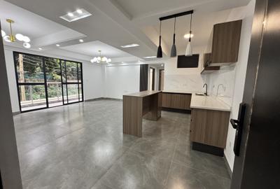Serviced 2 Bed Apartment with Swimming Pool in Riverside