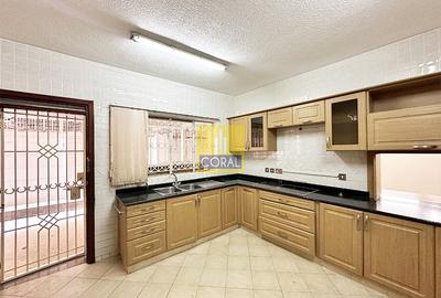 4 Bed Apartment in Parklands