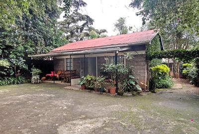 2 Bed House with Garden in Karen