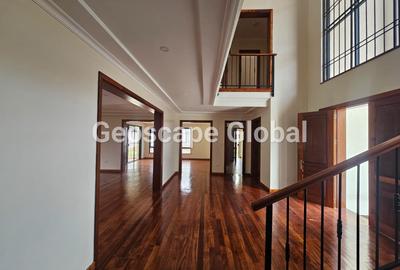 5 Bed House with En Suite in Loresho