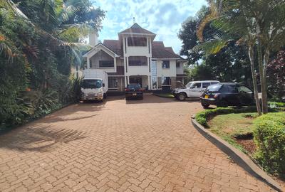 5 Bed House with En Suite at Kirawa Road