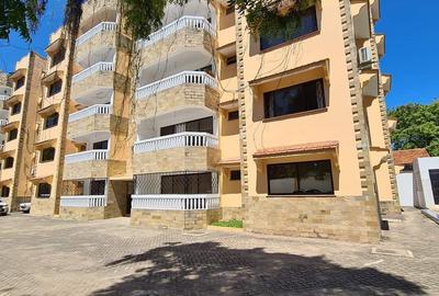 3 Bed Apartment with En Suite at Jamhuri Road