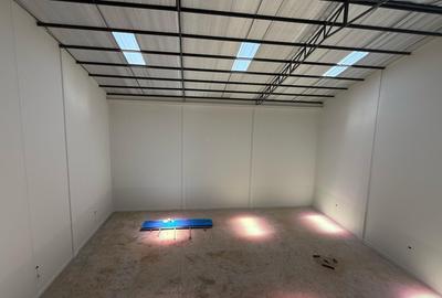 5,900 ft² Warehouse with Service Charge Included at Githunguri Road