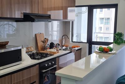 Serviced 2 Bed Apartment with En Suite in Riverside