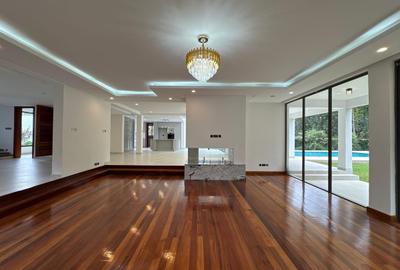 4 Bed Villa with En Suite in Karen