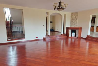 6 Bed Villa with En Suite in Karen - 3