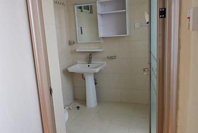 3 Bed Apartment with En Suite in Kilimani - 3